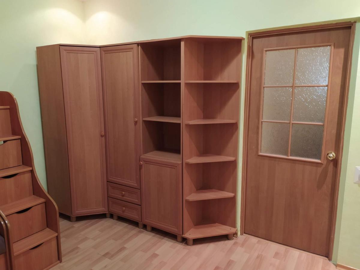 Двухкомнатная квартира с кухней студией Бровары. Экстерьер фото
